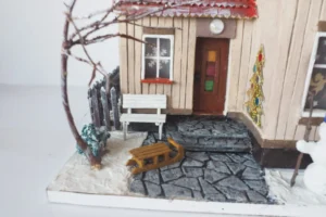 Detail vánoční DIY dekorace - zimní dům